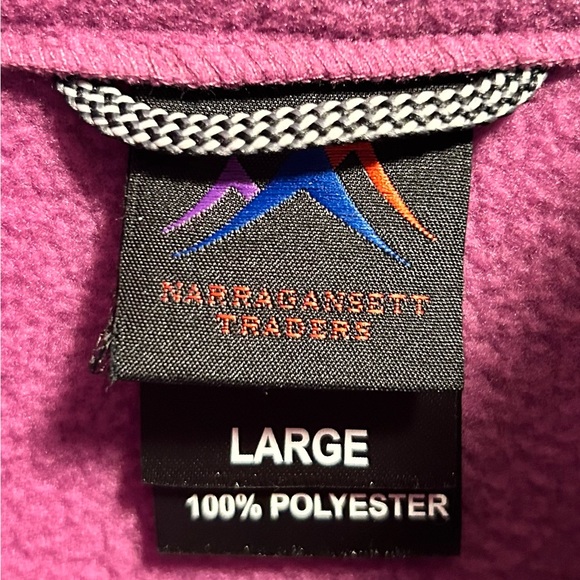 NWOT Women’s Narragansett Traders fleece pullover L - Picture 3 of 6